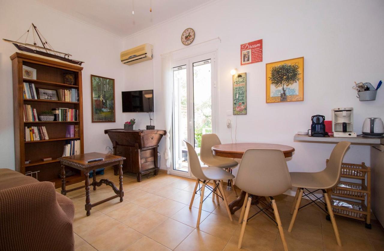 Laconian Collection Mavrovouni Beach House Githio Exterior foto