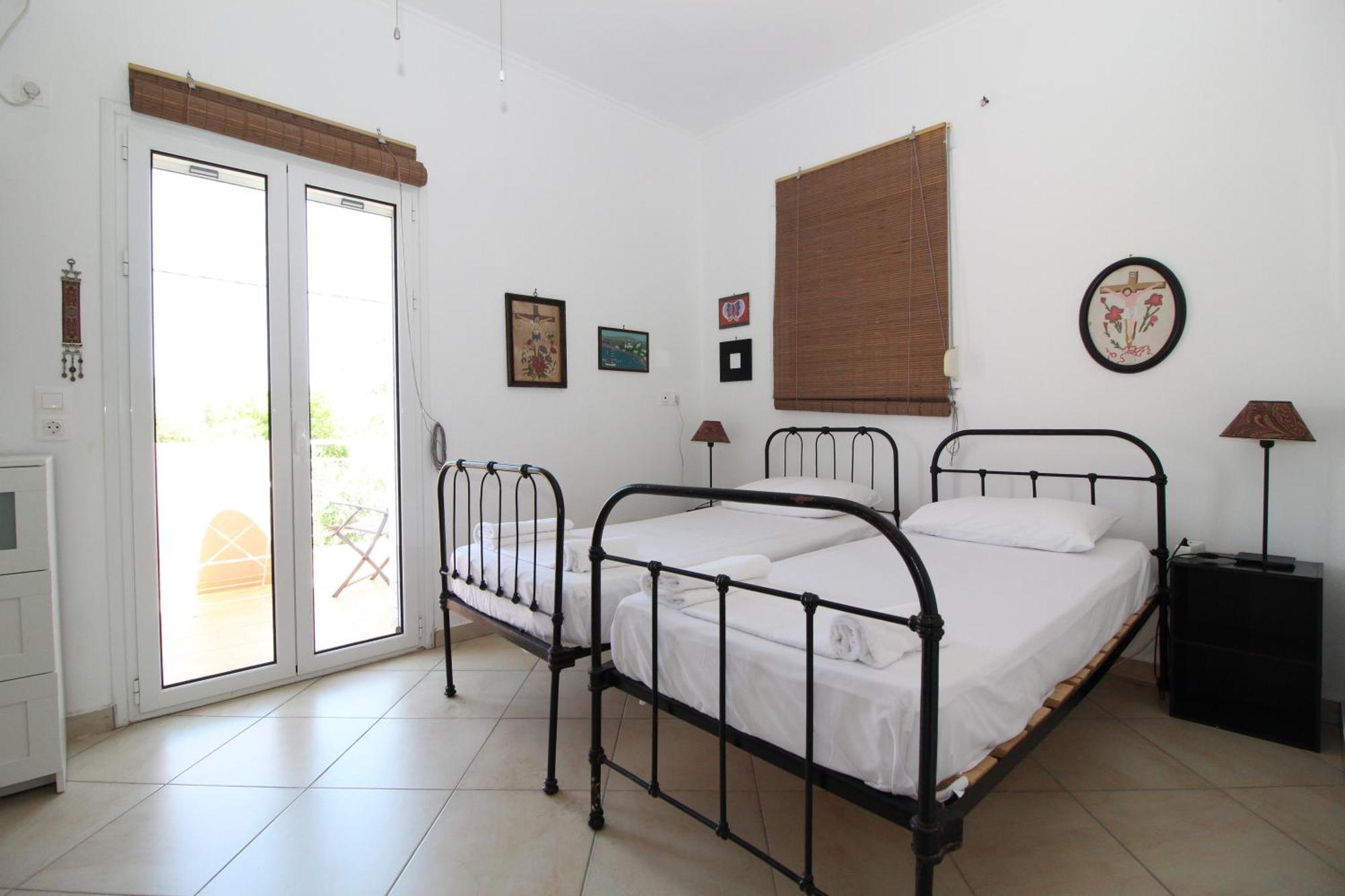 Laconian Collection Mavrovouni Beach House Githio Exterior foto